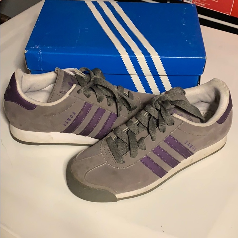 WOMENS GRAY & PURPLE SOMOA ADIDAS SNEAKERS SIZE 6